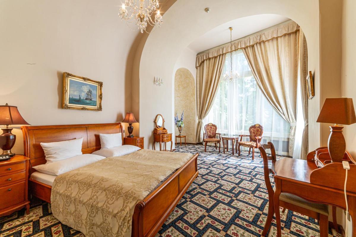 Hotel Chateau